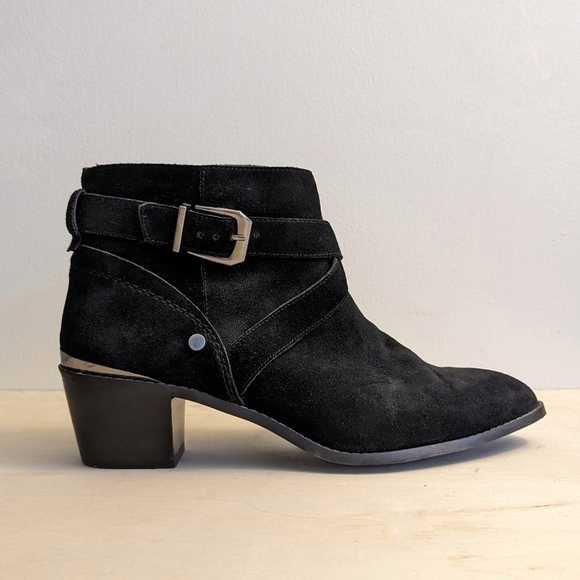 Essex Lane Nara Black Suede Bootie Boots - Picture 2 of 13